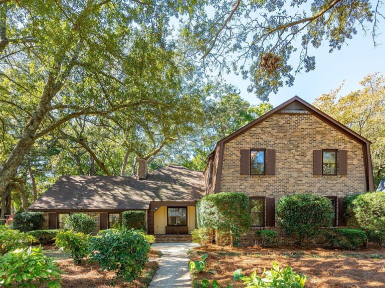 Creekside Homes for Sale in Mount Pleasant