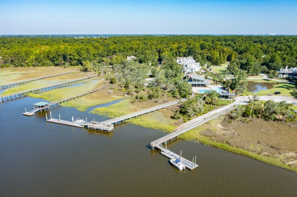 How do I know What my home is worth in Charleston Before I sell? Get a free home valuation.