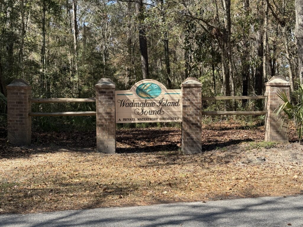 Neighborhood sign at the Wadmalaw Island Sound entrance